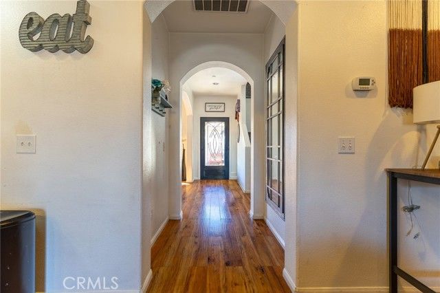 14176 Kiowa, Apple Valley, CA 92307