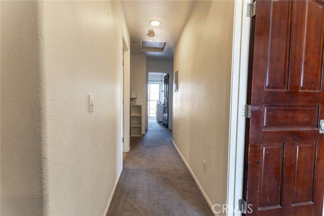 14176 Kiowa, Apple Valley, CA 92307