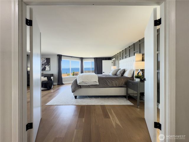 1621 Edgemoor Lane, Everett, WA 98203