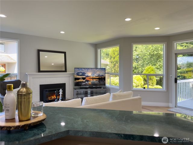 1621 Edgemoor Lane, Everett, WA 98203