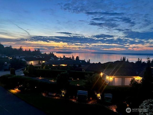 1621 Edgemoor Lane, Everett, WA 98203