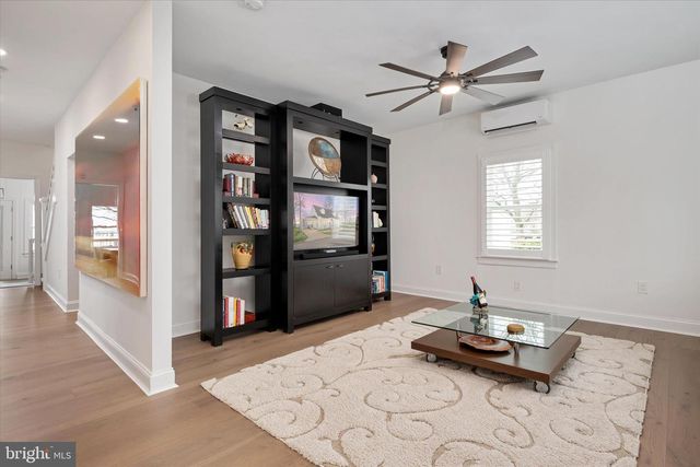 5229 AL JONES DR, Shady Side, MD 20764