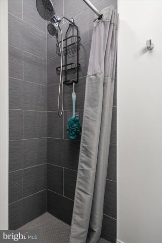 5229 AL JONES DR, Shady Side, MD 20764