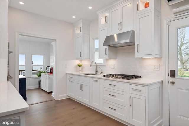 5229 AL JONES DR, Shady Side, MD 20764