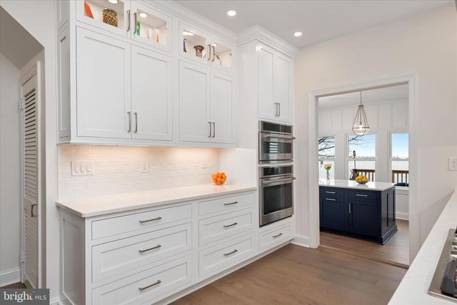 5229 AL JONES DR, Shady Side, MD 20764