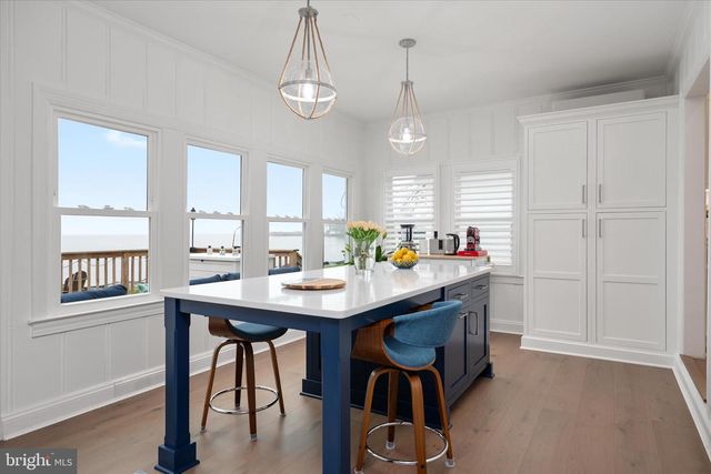 5229 AL JONES DR, Shady Side, MD 20764