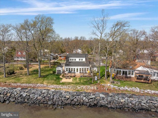 5229 AL JONES DR, Shady Side, MD 20764