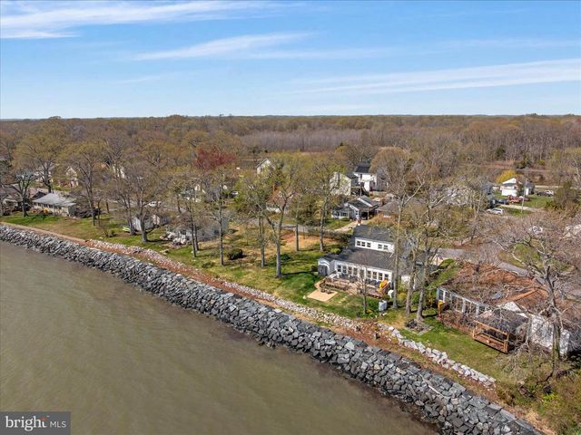 5229 AL JONES DR, Shady Side, MD 20764