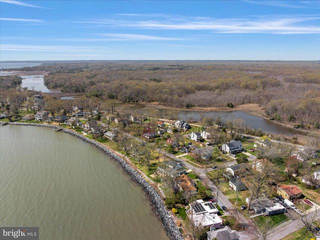 5229 AL JONES DR, Shady Side, MD 20764