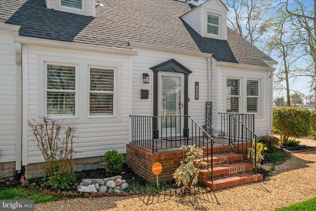 5229 AL JONES DR, Shady Side, MD 20764