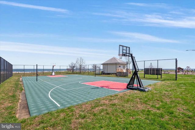 5229 AL JONES DR, Shady Side, MD 20764