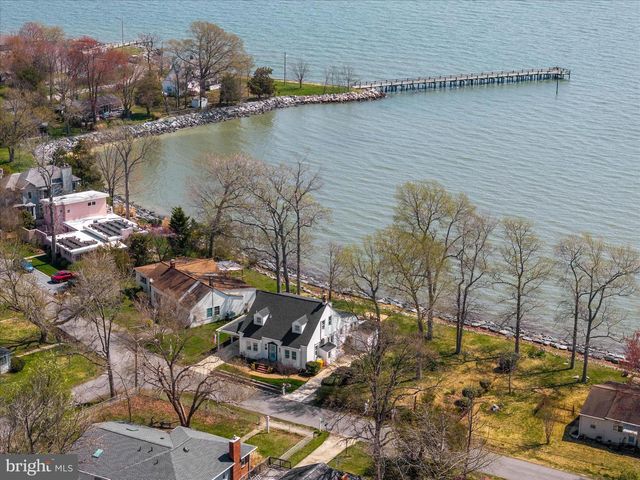 5229 AL JONES DR, Shady Side, MD 20764