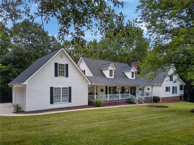 2404 Corinth Poseyville Road, Bremen, GA 30110