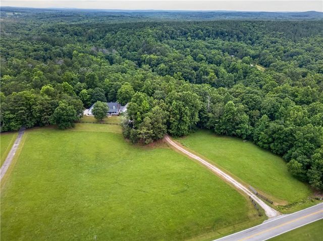 2404 Corinth Poseyville Road, Bremen, GA 30110