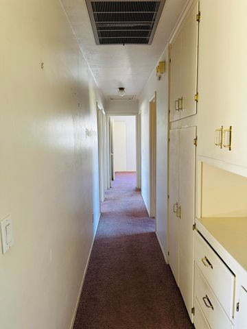 1755 S Peach Street, Medford, OR 97501