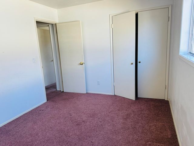 1755 S Peach Street, Medford, OR 97501