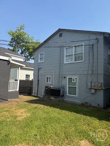 1703 Reynolds Street, Savannah, GA 31401