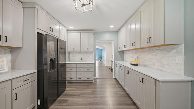 7807 Hixson Pike, Hixson, TN 37343