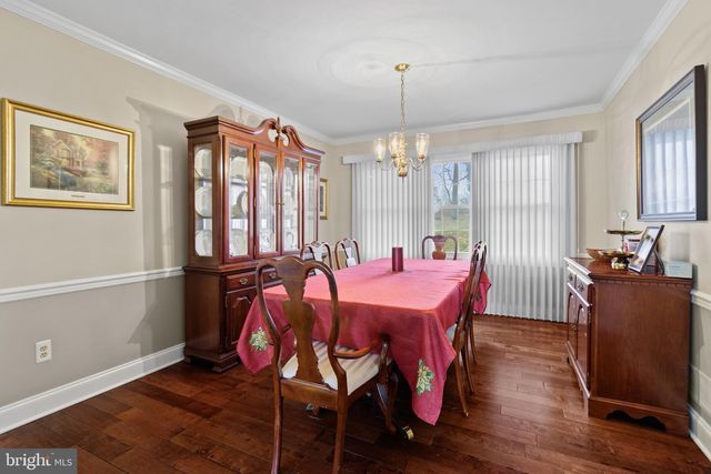 58 WILLOW CREEK LN, Newark, DE 19711