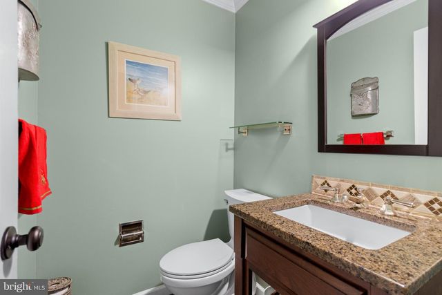 58 WILLOW CREEK LN, Newark, DE 19711