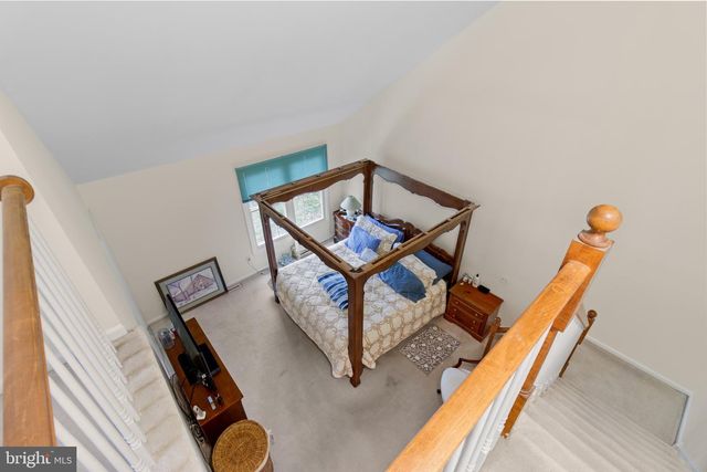 58 WILLOW CREEK LN, Newark, DE 19711