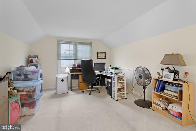 58 WILLOW CREEK LN, Newark, DE 19711