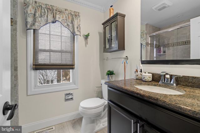 58 WILLOW CREEK LN, Newark, DE 19711