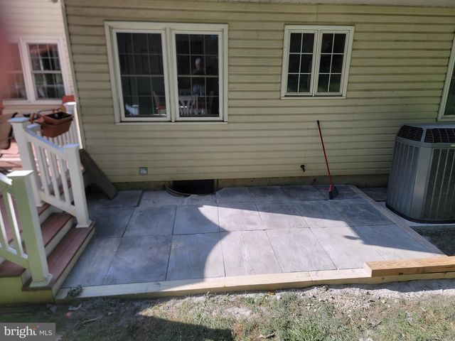 58 WILLOW CREEK LN, Newark, DE 19711