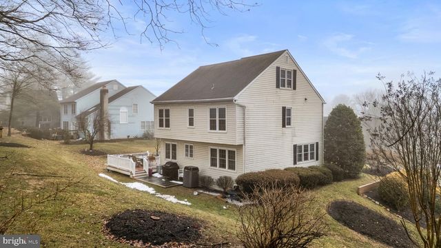 58 WILLOW CREEK LN, Newark, DE 19711