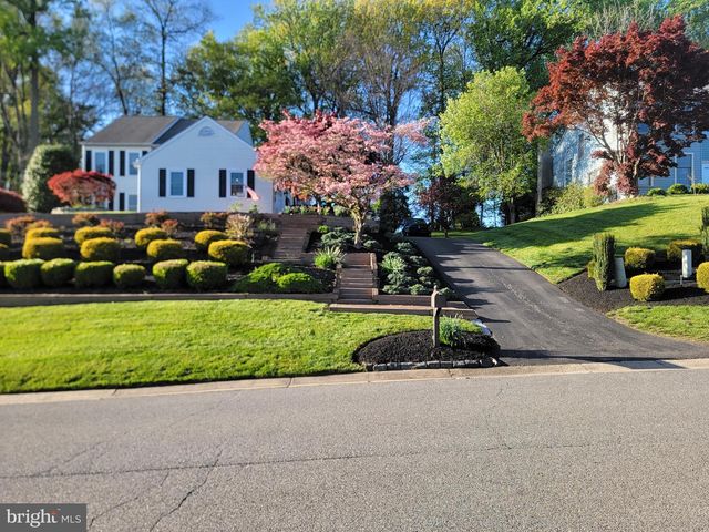 58 WILLOW CREEK LN, Newark, DE 19711