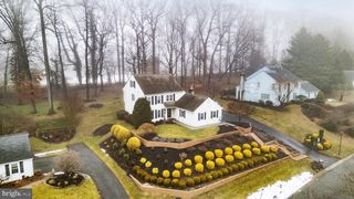 58 WILLOW CREEK LN, Newark, DE 19711