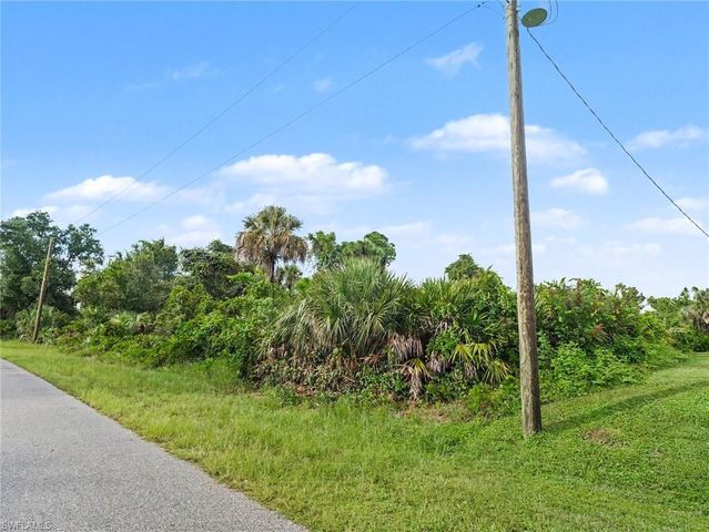 San Maria CIR, North Port, FL 34286