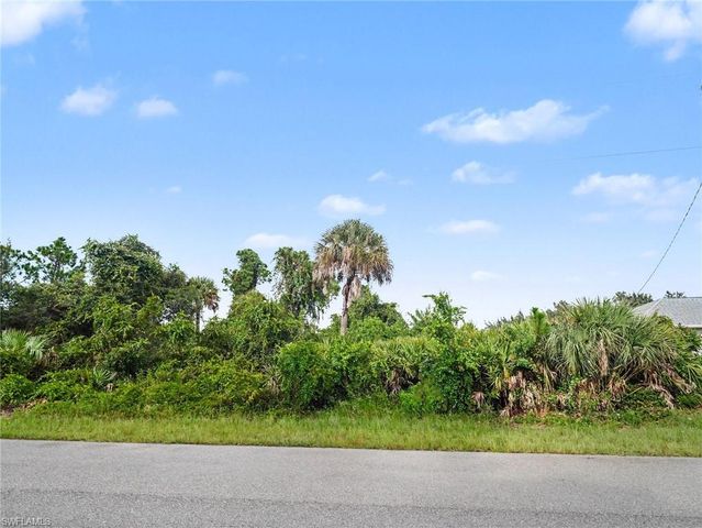 San Maria CIR, North Port, FL 34286