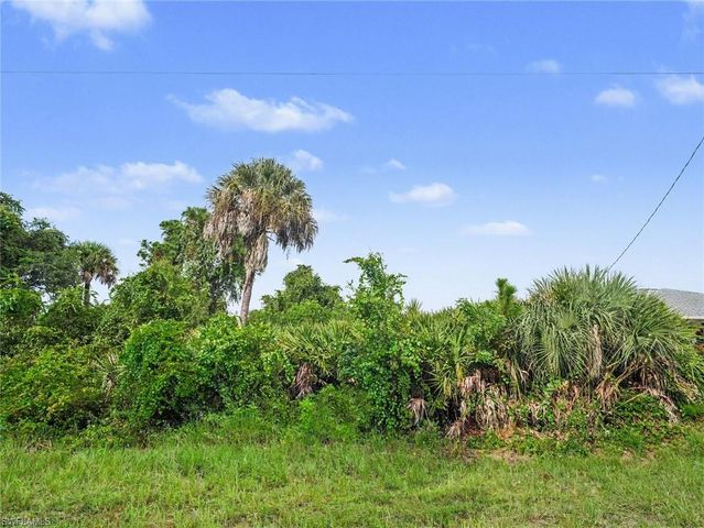 San Maria CIR, North Port, FL 34286
