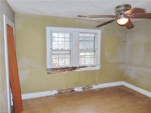 126 Channing AVE, Portsmouth, VA 23702