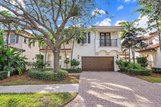 885 Taft Court, Palm Beach Gardens, FL 33418