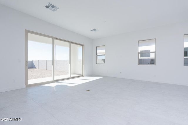 2139 E Mill Road, San Tan Valley, AZ 85140