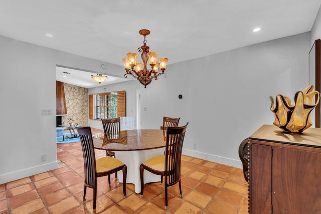 10133 NW 2nd Street, Coral Springs, FL 33071