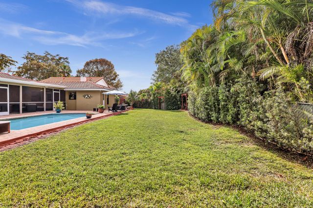 10133 NW 2nd Street, Coral Springs, FL 33071