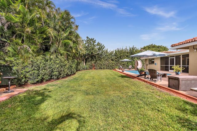10133 NW 2nd Street, Coral Springs, FL 33071