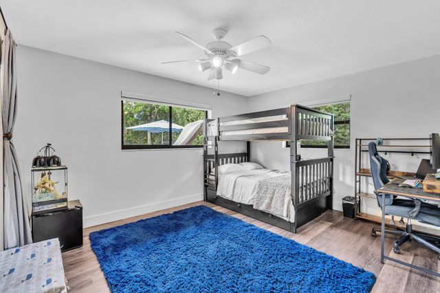 10133 NW 2nd Street, Coral Springs, FL 33071