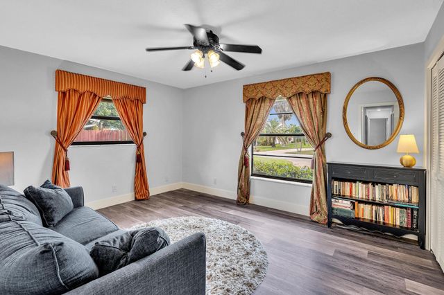 10133 NW 2nd Street, Coral Springs, FL 33071