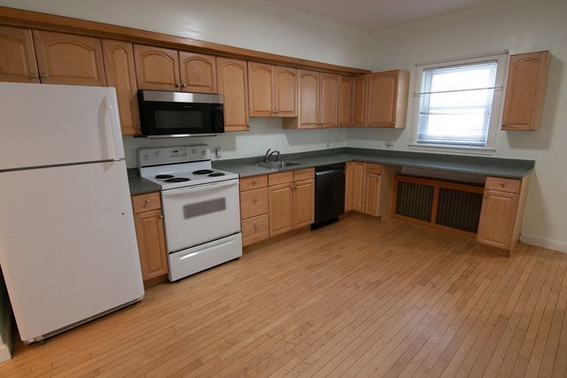 103 Essex 1, Saugus, MA 01906