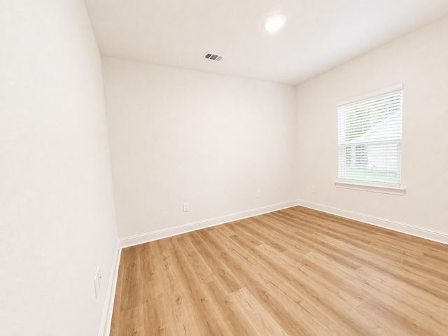 99 South Founders Way, Hattiesburg, MS 39401