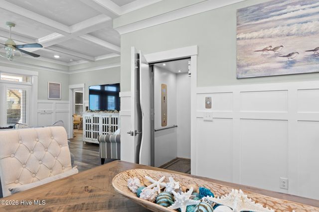 3214 E Dolphin Drive, Oak Island, NC 28465