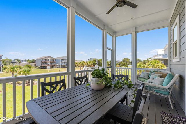 3214 E Dolphin Drive, Oak Island, NC 28465