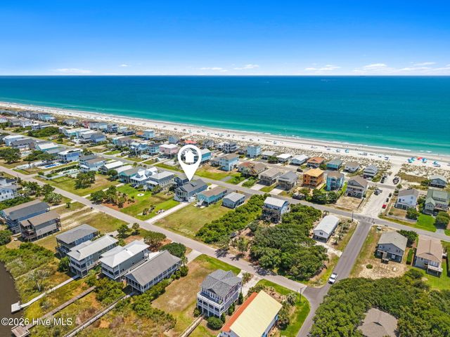 3214 E Dolphin Drive, Oak Island, NC 28465