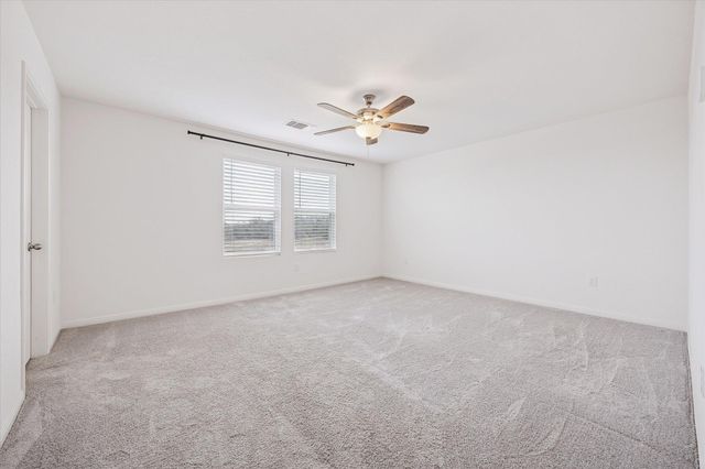 208 Night Riders WAY, Jarrell, TX 76537