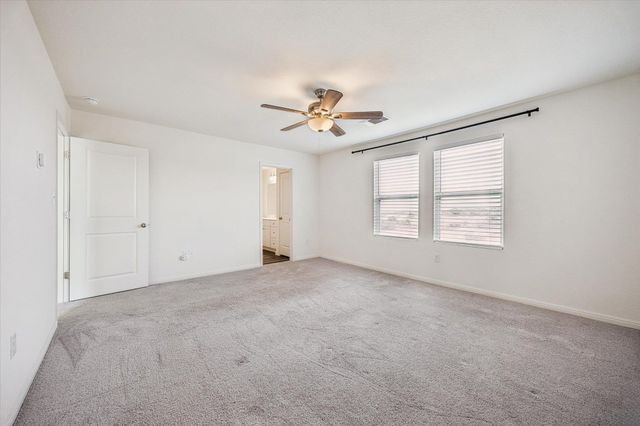 208 Night Riders WAY, Jarrell, TX 76537