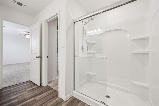 208 Night Riders WAY, Jarrell, TX 76537